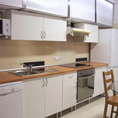 Super Sotano En Playa Canteras ! ! Appartement